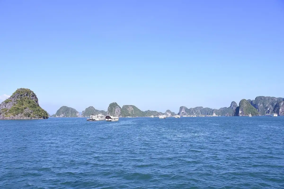 Baía de Ha Long, no Vietnã