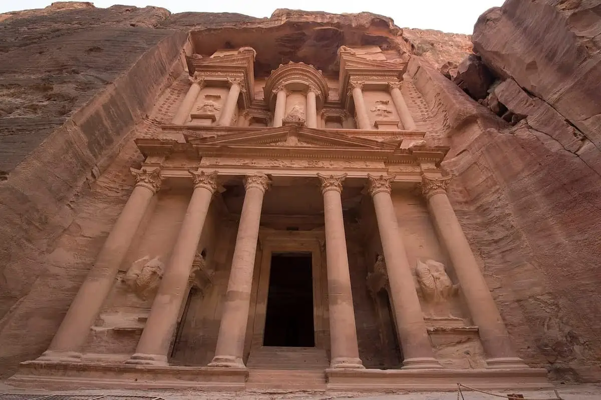 O Tesouro de Petra, na Jordânia